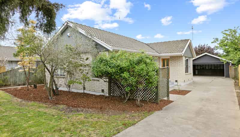 416 Mairehau Road, Parklands