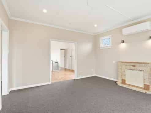 165 Parsons Street, Springvale