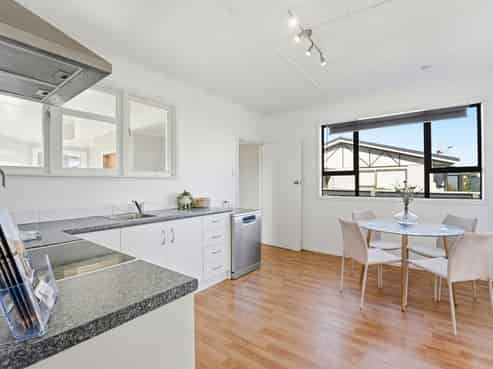 165 Parsons Street, Springvale
