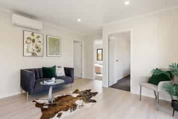 2/1A Heather Place, Melville