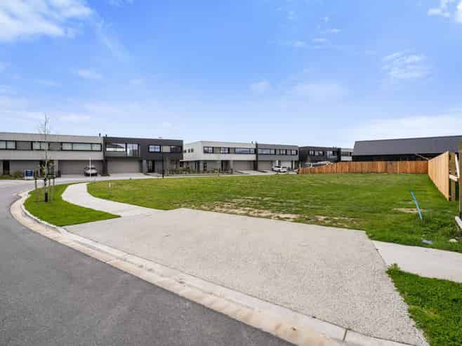 12 Rubus Street, Wanaka