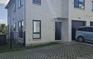 4 Seelie Court, Flat Bush
