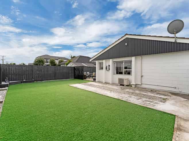 1/26 AIRFIELD ROAD, Takanini