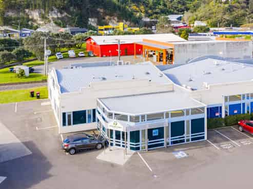 Bright 373sqm office space on Taradale Road