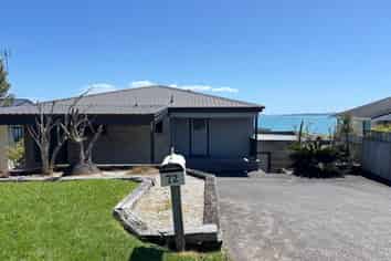72 Craig Road, Maraetai