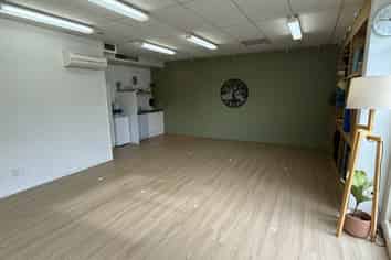 Affordable Office / Showroom in Milford