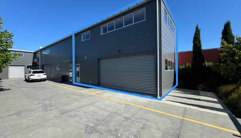 16 Grafton Street , Waltham