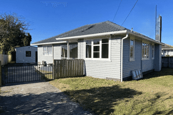 36 Cobham Cres, Huntly