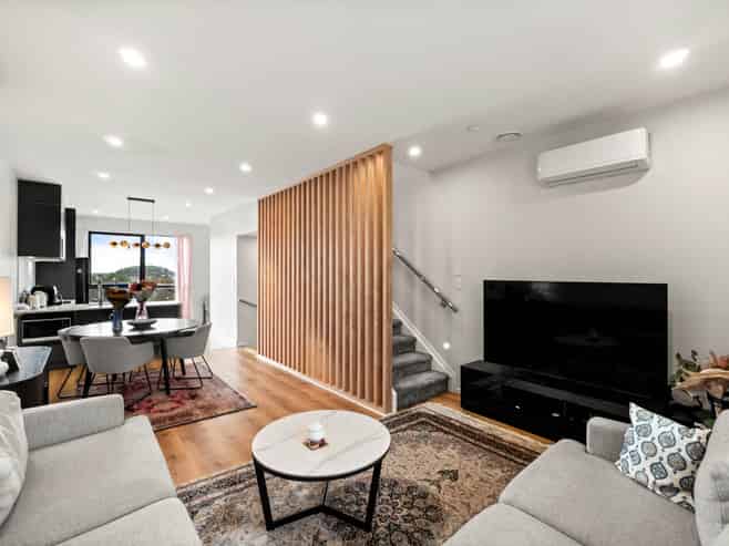 2/14 Williamson Avenue, Belmont