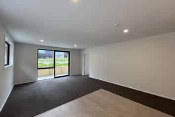 5 Dunnock Street, Jacks Point