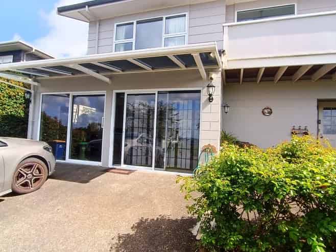 32 Chatswood Grove, Chatswood