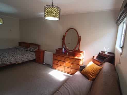 32 Chatswood Grove, Chatswood