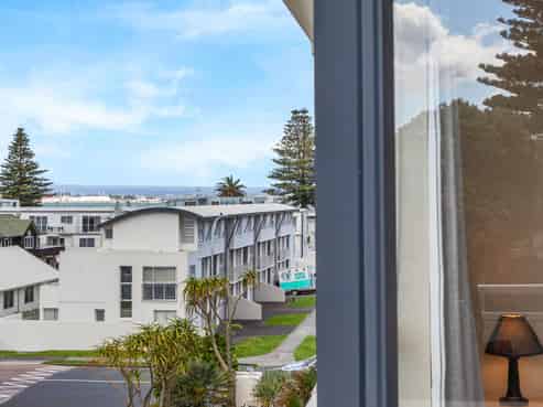 207/23 Maunganui Road (The Atrium), Mount Maunganui