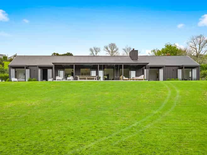 7 Tamahunga Drive, Matakana