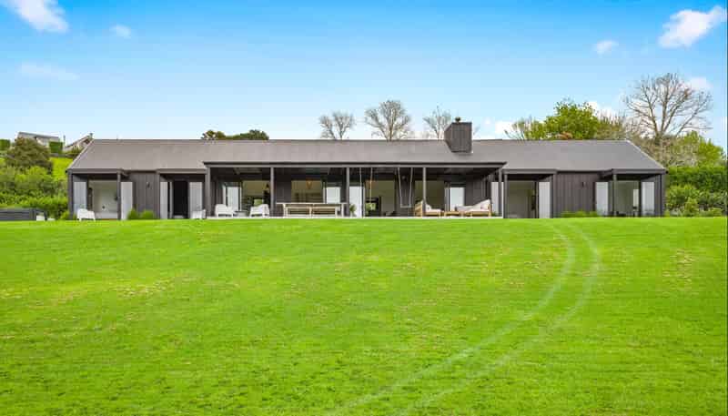 7 Tamahunga Drive, Matakana