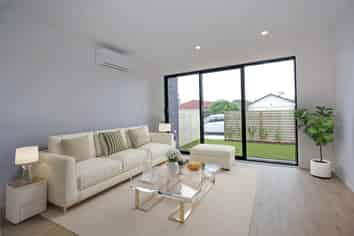 2/31 Convoy Lane, Otahuhu