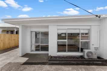 24b & 24c Omata Road, Marfell