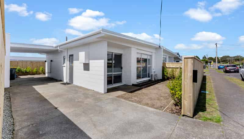 24b & 24c Omata Road, Marfell