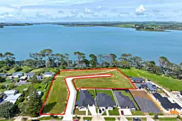 24A McLarin Road, Glenbrook