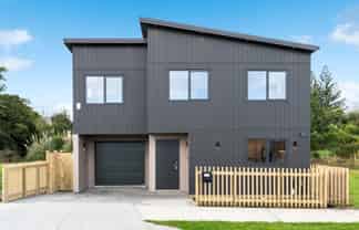 19 Taipahitini Road, Karaka