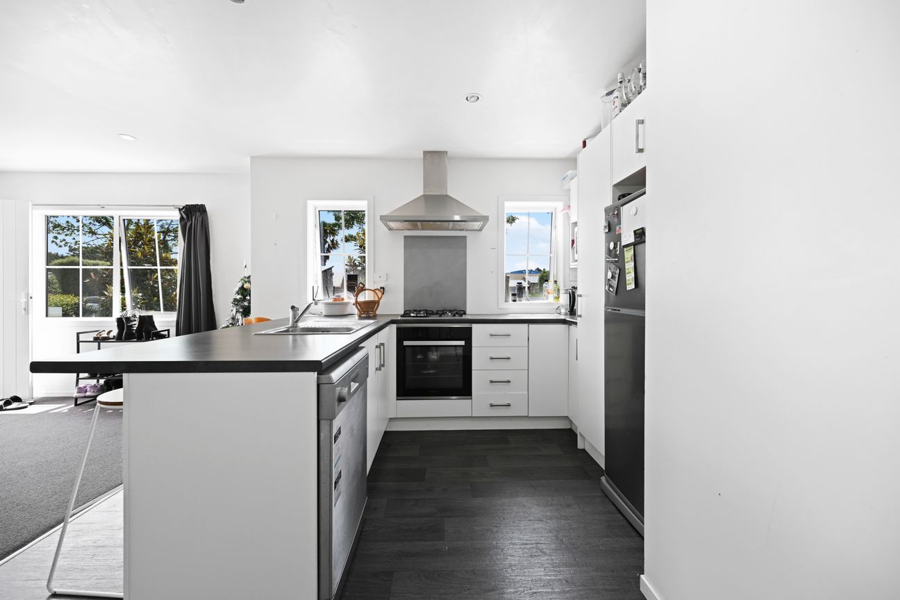$785pw - Fixed Term - Vista 3