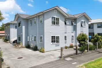 1/60 Wellington Street, Hamilton East