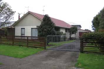28 Koutunui, Athenree