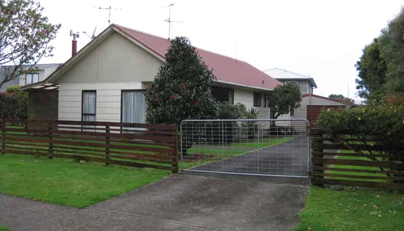28 Koutunui, Athenree