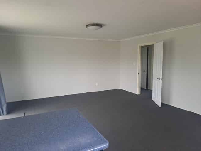 11 Moa Street, Alexandra