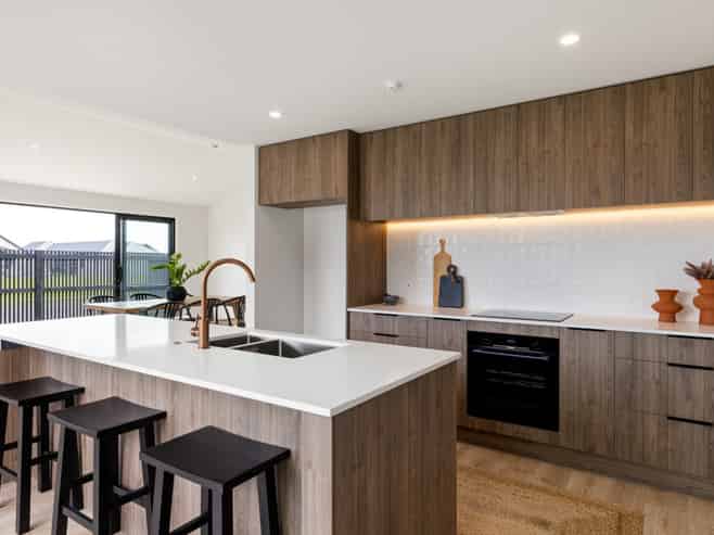 15 Kenepuru Crescent, Cambridge