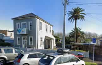 Tidy and Functional Office Space in Grey Lynn