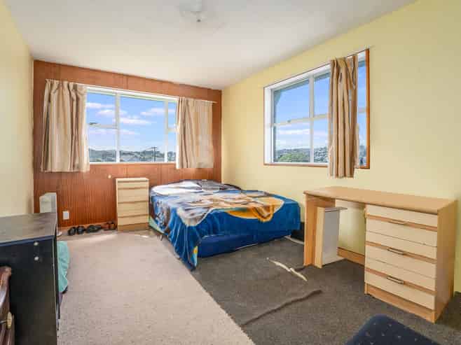 8 Tuki Street, Titahi Bay