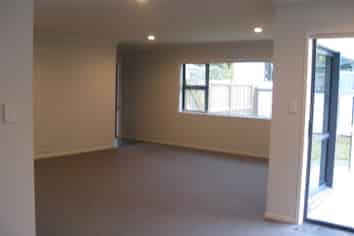 24 Parry Palm Ave, Waihi