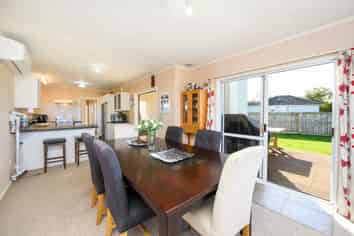1 Coronation Street, Feilding