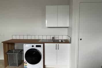 10 Maitland Street, Strathern