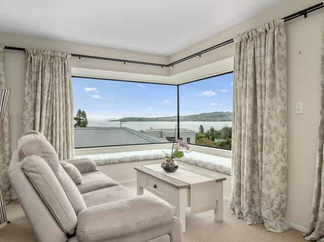 35 Taharepa Road, Hilltop