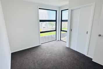 B/141 Richardson Road, Mount Albert