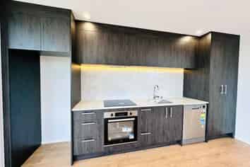 B/141 Richardson Road, Mount Albert
