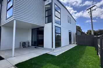 B/141 Richardson Road, Mount Albert