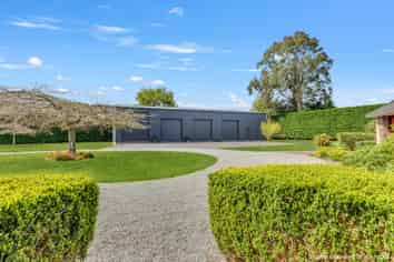 27 Pohutukawa Drive, Levin