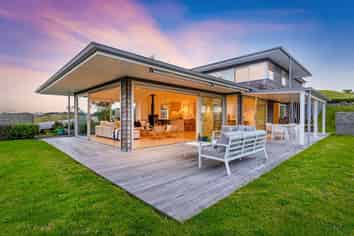 273 Takatu Road, Tawharanui Peninsula