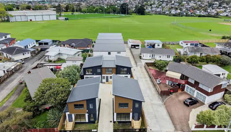 114  Cascades Road, Pakuranga Heights