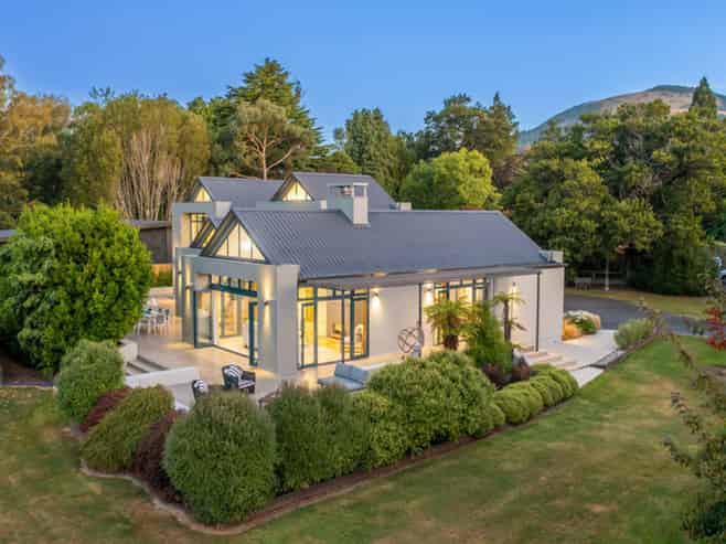 105 Gladstone Road South, Mosgiel