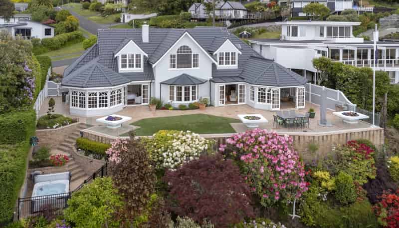 23 Te Kopua Street, Acacia Bay