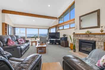 30 Russell Crescent, Western Heights