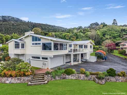 30 Russell Crescent, Western Heights