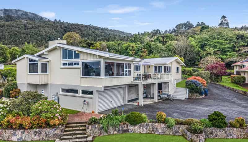 30 Russell Crescent, Western Heights