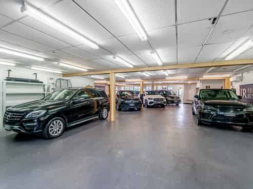 Priced to Sell - 1.3M Under CV!