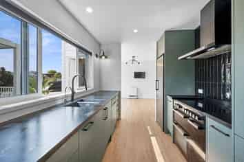 37 Aratapu Street, Waitara