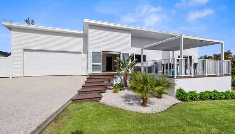 37 Aratapu Street, Waitara